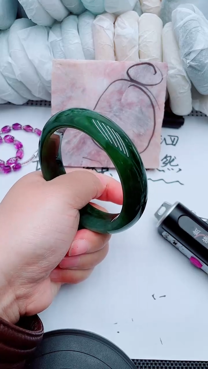 【闪购商品】和田玉（碧玉）手镯未镶嵌C157-61-62