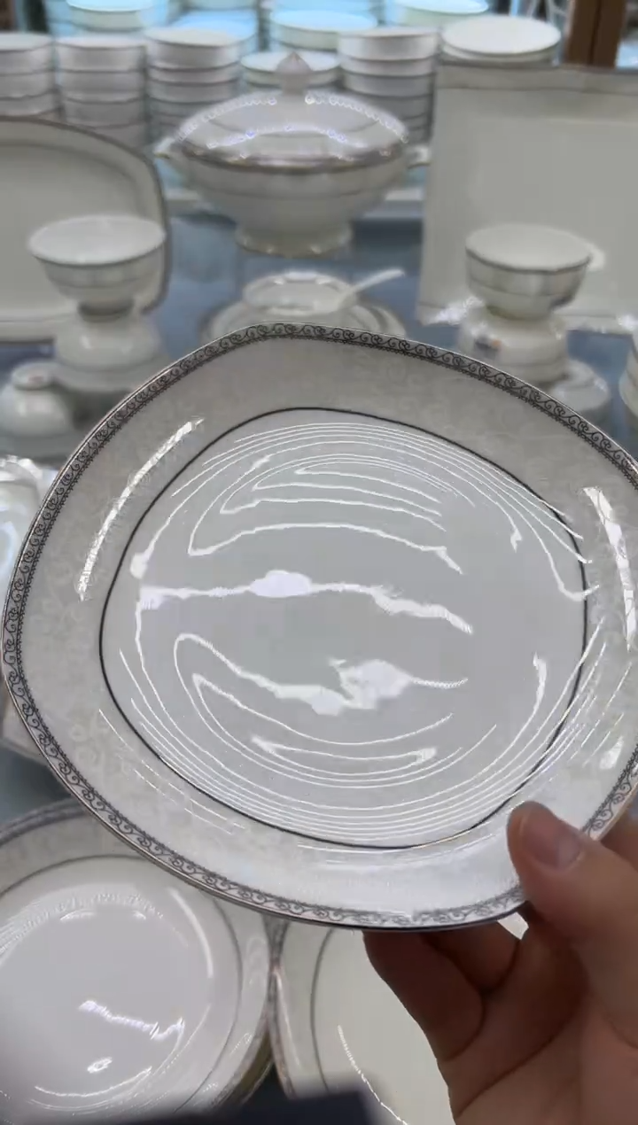 骨瓷玲珑7.5方6个