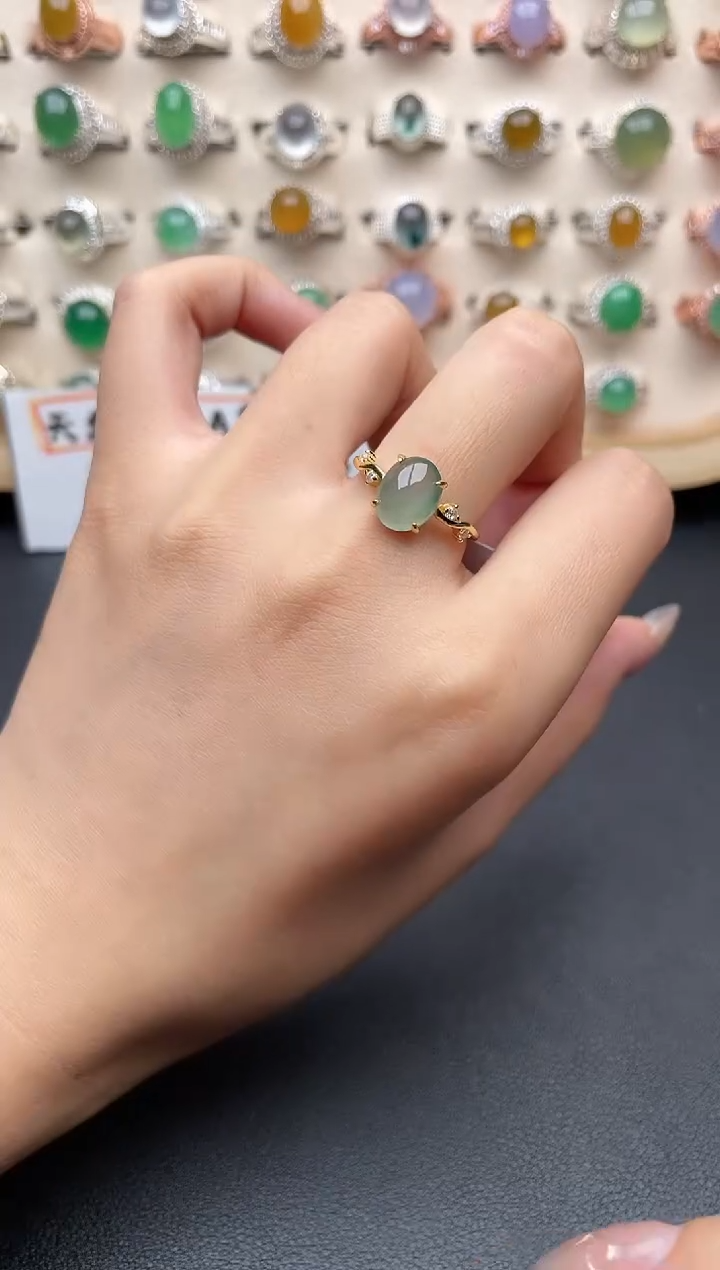 【闪购商品】翡翠戒指银S925镶嵌一物一证一礼盒