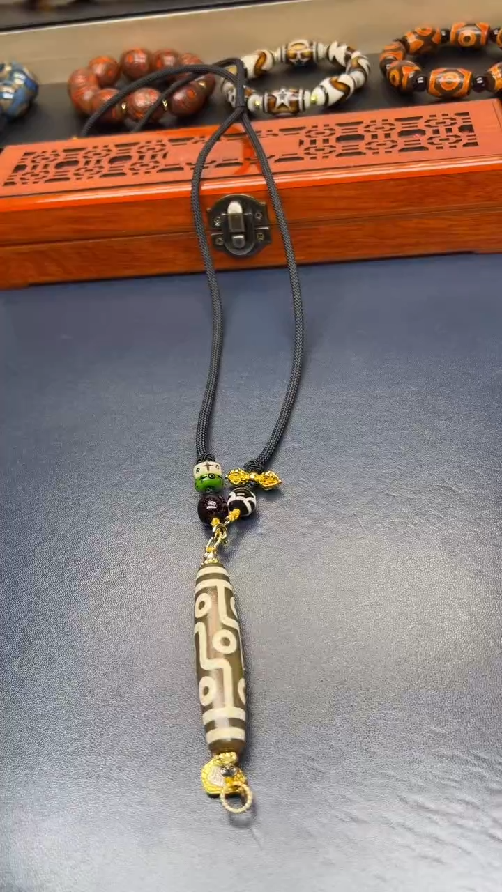 玛瑙/玉髓项链未镶嵌项链