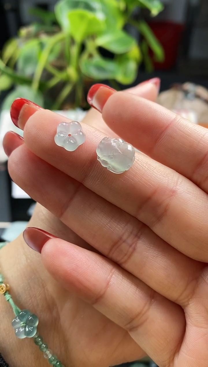 【闪购商品】翡翠散珠貔貅+小花