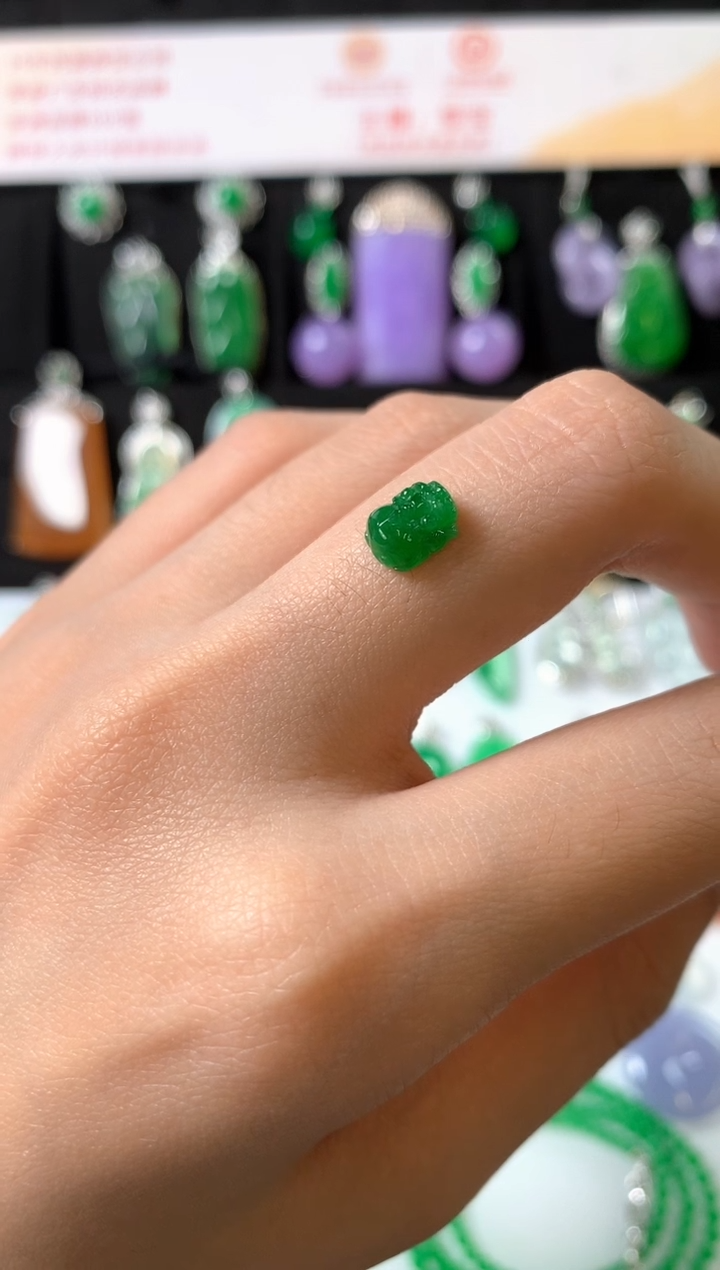 未镶嵌定制翡翠裸石（镶嵌定制）