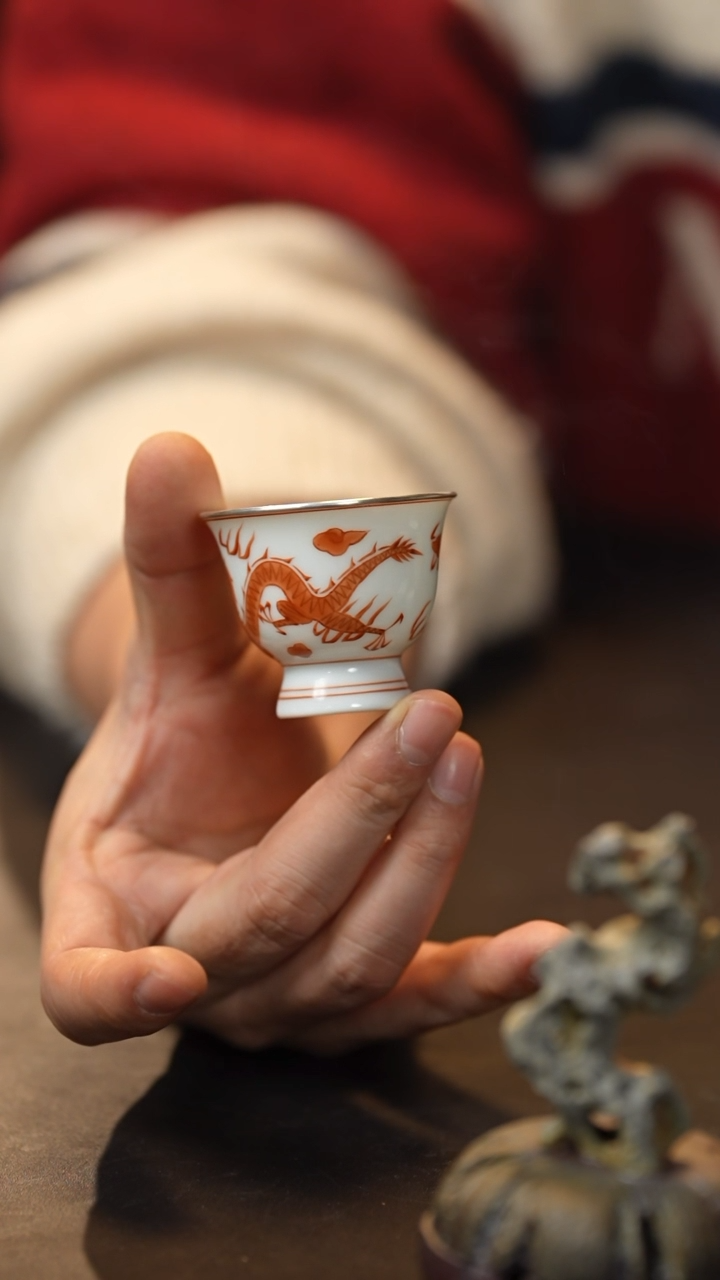 【闪购商品】【有茶器】全手绘矾红龙杯