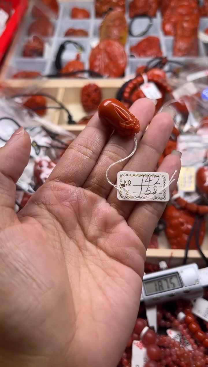 【闪购商品】南红玛瑙珠宝奇石未镶嵌742