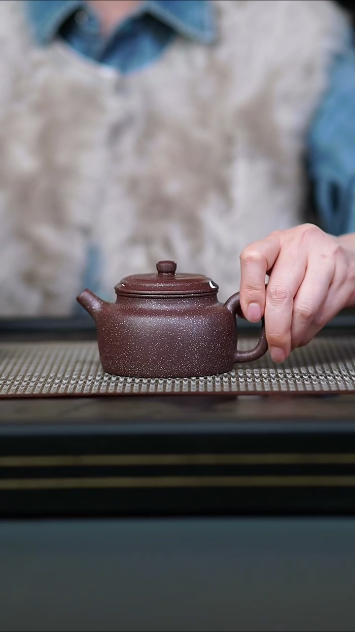 茶壶紫砂微瑕半手紫泥德钟180cc