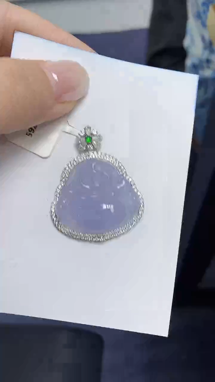 翡翠18K金镶嵌颈饰天然缅甸翡翠A货