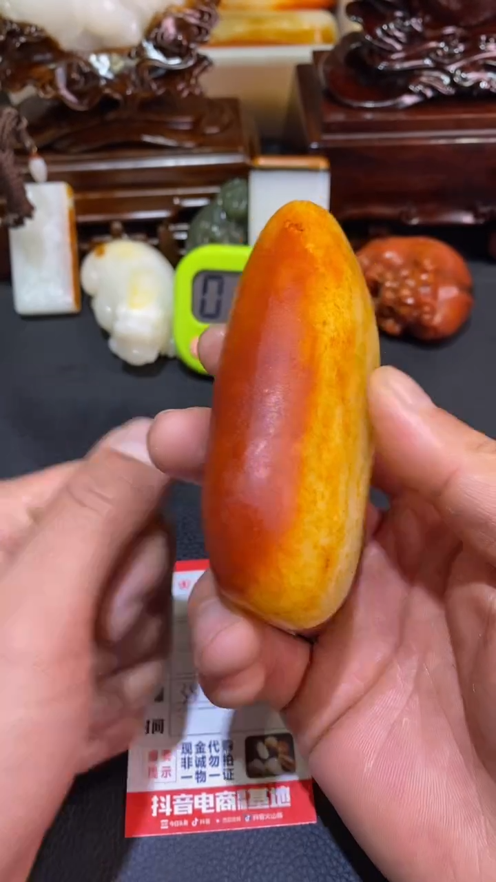 未镶嵌和田玉把件泽****.和田玉