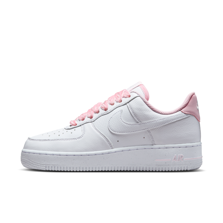 NIKE/耐克官方正品女子低帮嫩粉舒适空军板鞋HV4403-601