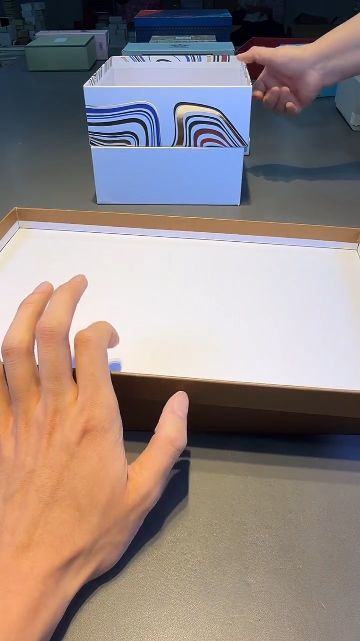 B黑格 小新全球仓小新全球仓小新全球仓