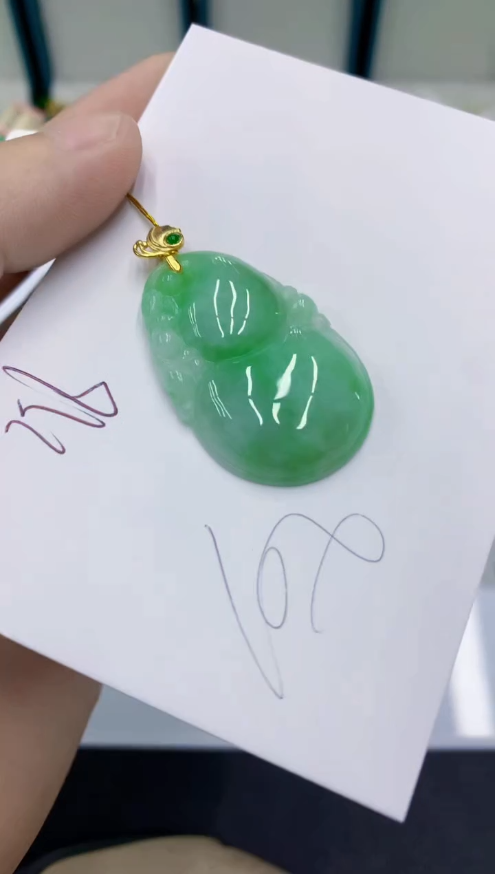 颈饰未镶嵌翡翠翡翠