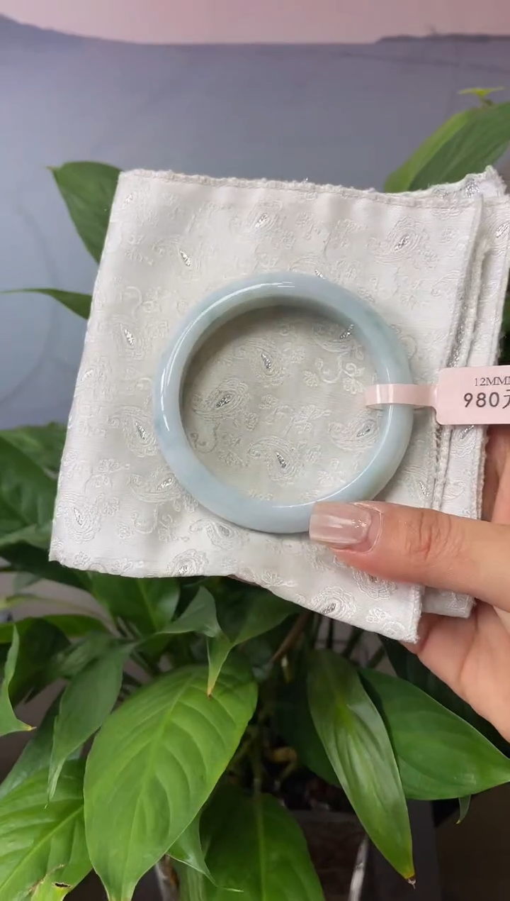 【闪购商品】翡翠手镯未镶嵌手镯15