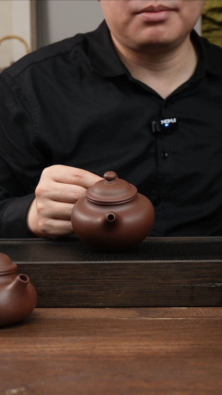 茶杯紫砂紫泥大亨莲子     270CC  