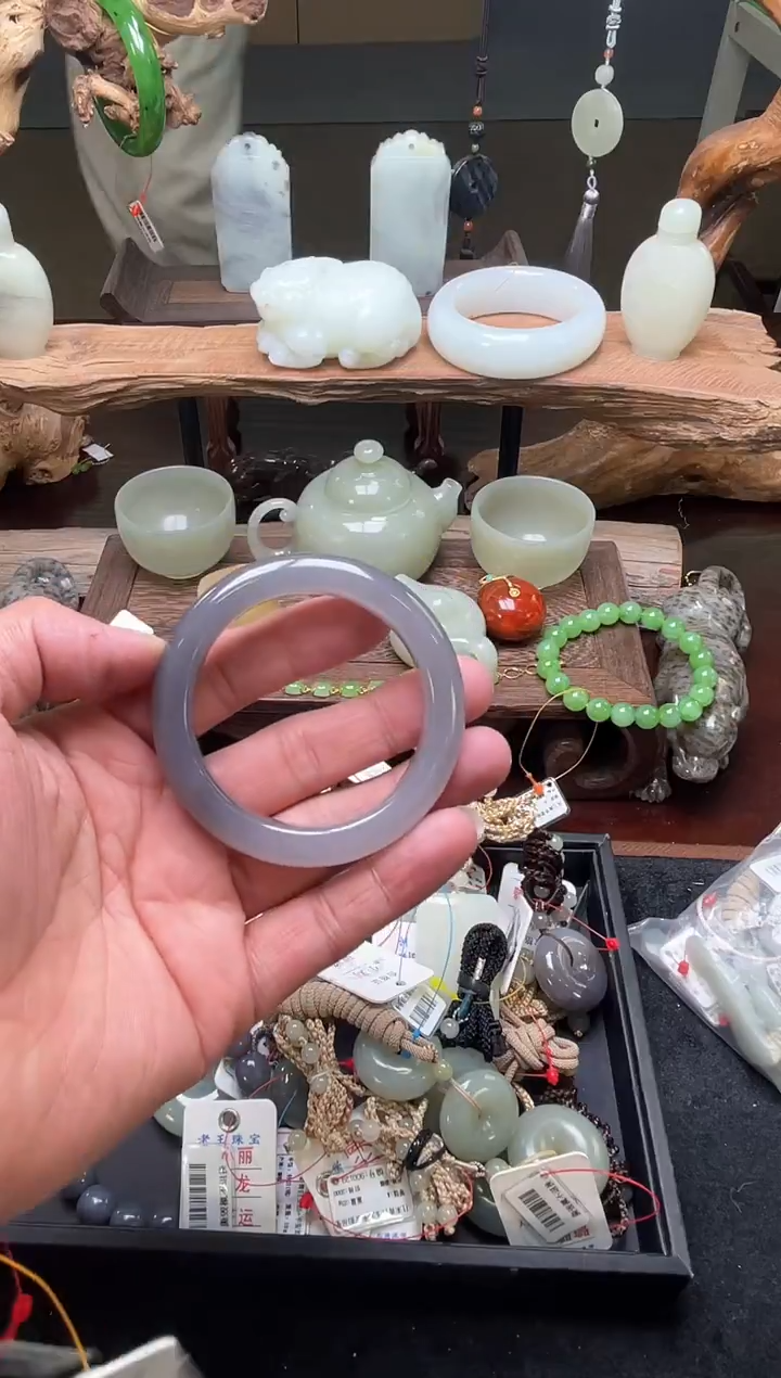 【闪购商品】和田玉手镯未镶嵌青海烟紫 53圈