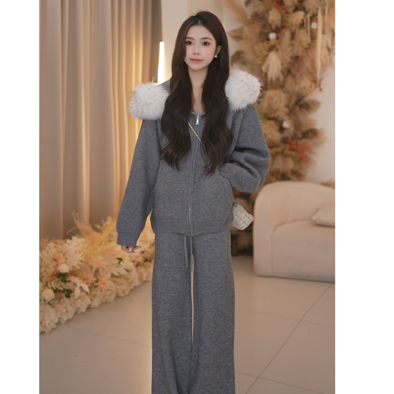 Basic House/百家好秋冬百搭加厚连帽毛领套装B1385B562S2