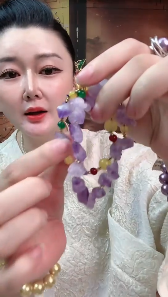 合金无紫色设计款手链