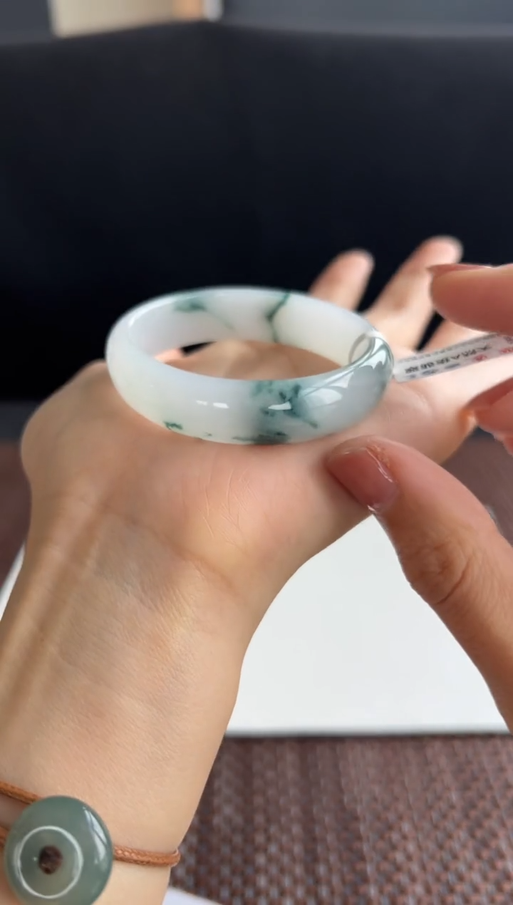 翡翠手镯未镶嵌45号50.7*44.9*11*6.8