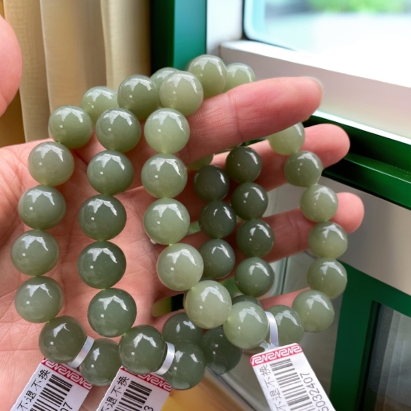 纯天然新疆和田玉奶绿卡12圆珠单圈时尚百搭手串多样性拍一发一