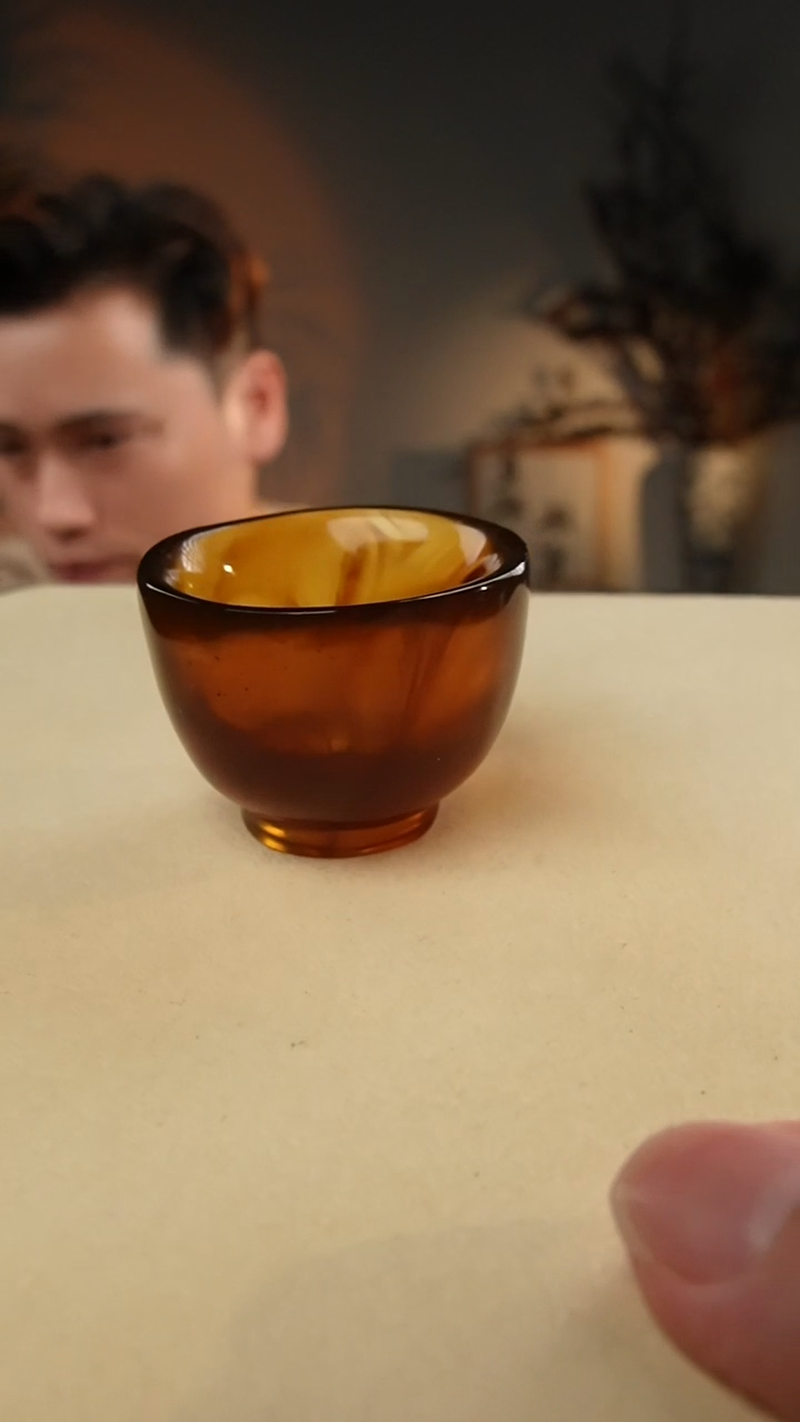 【闪购商品】琥珀颈饰未镶嵌灵草珀杯子