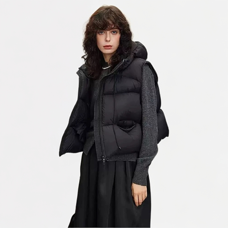 萌萌酱马甲新国标云感高奢连帽90羽绒服-KKS