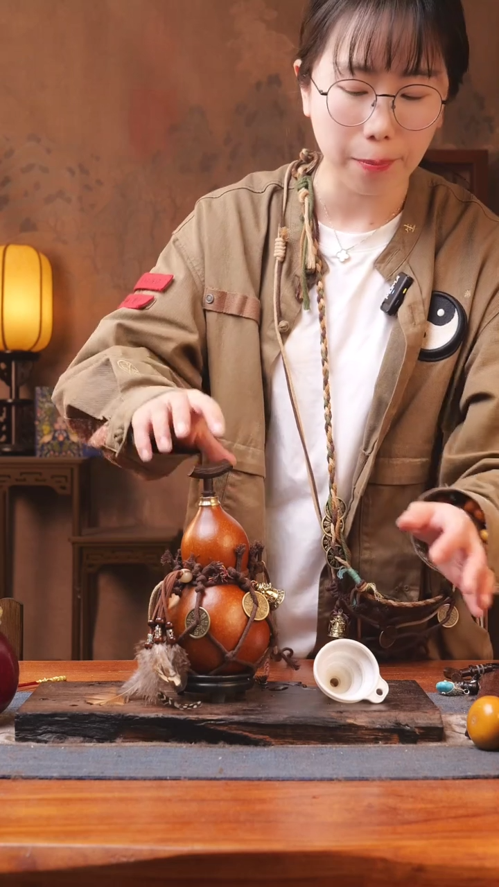 【闪购商品】141号精品葫芦理性消费拍拍退退限购