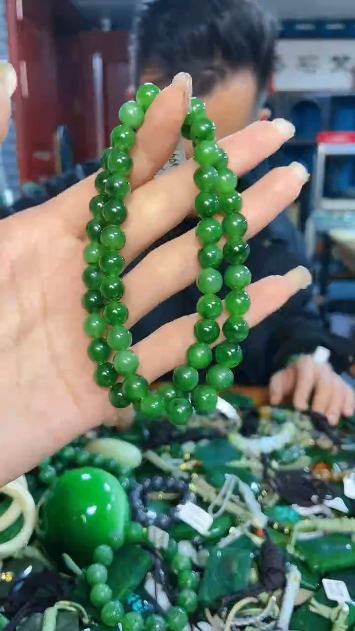 未镶嵌和田玉挂件1