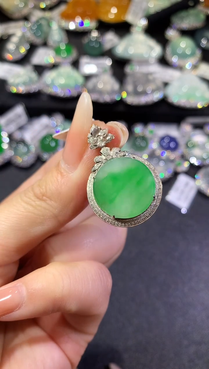 【闪购商品】翡翠吊坠(不含链)18K金镶嵌39-圆牌