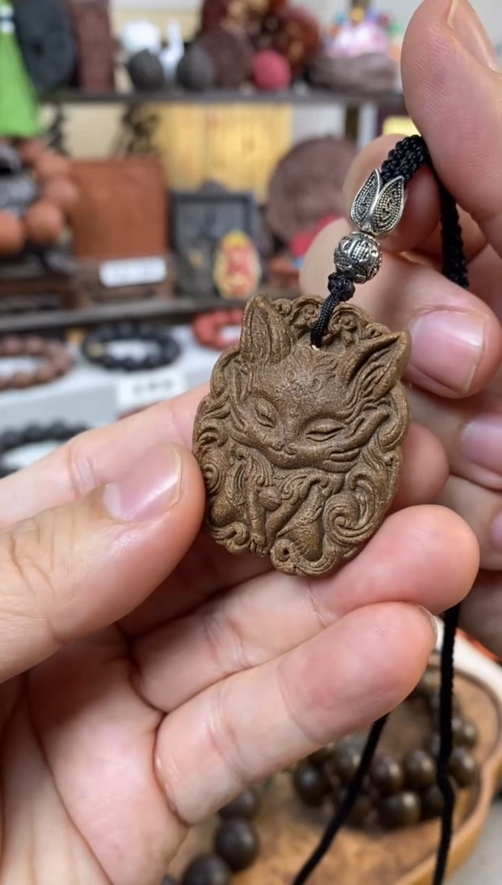泥塑瑕疵龙涎桂花合香牌