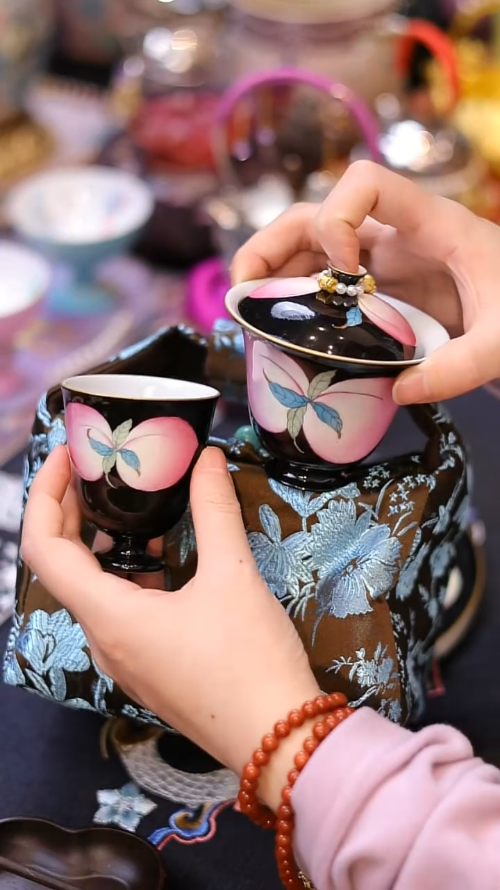 【闪购商品】摆件山怂阿卿直播间@@YTJ00278套组