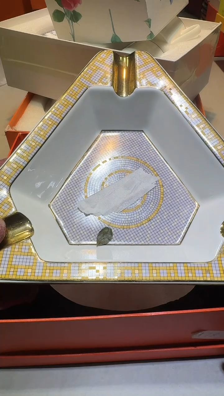 【闪购商品】瓷片111111111111111