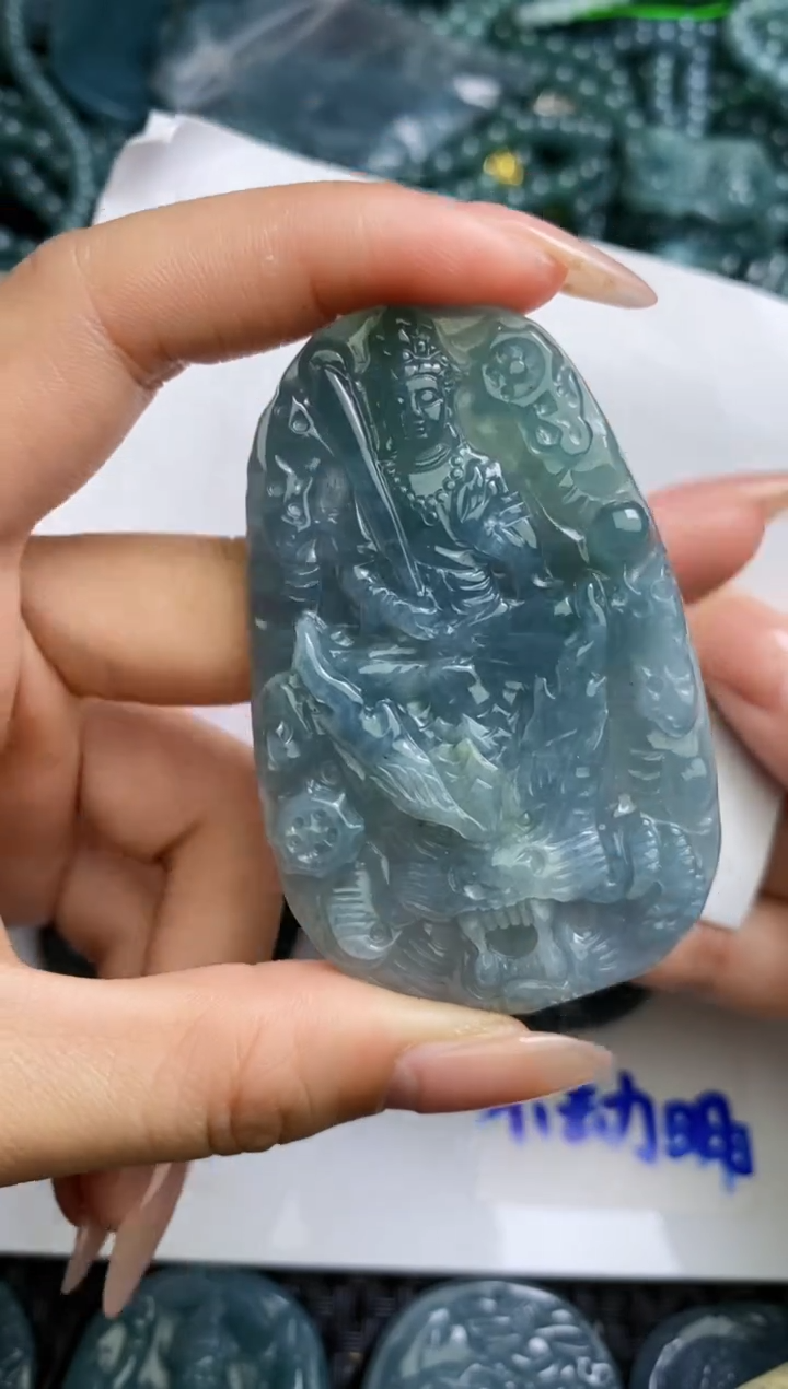 【闪购商品】翡翠颈饰未镶嵌