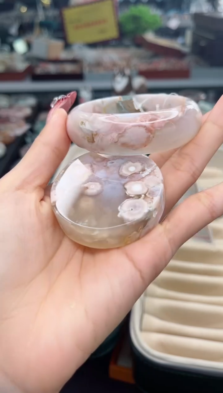 【闪购商品】石英质玉手镯未镶嵌53圈口（赠品镯心）3650022