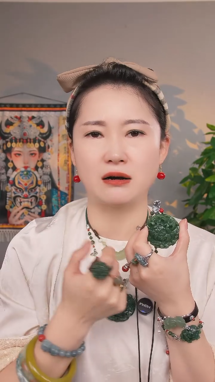 毛衣链未镶嵌和田玉（碧玉）小**快多样性发货一件