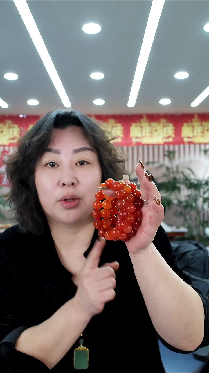 未镶嵌蛇纹石玉手串多样式发货随机发一