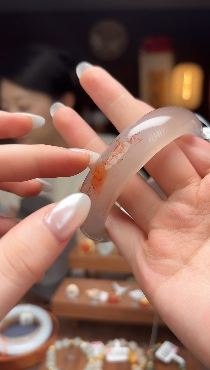 【闪购商品】南红玛瑙AC68南红轮胎镯63mm未镶嵌-