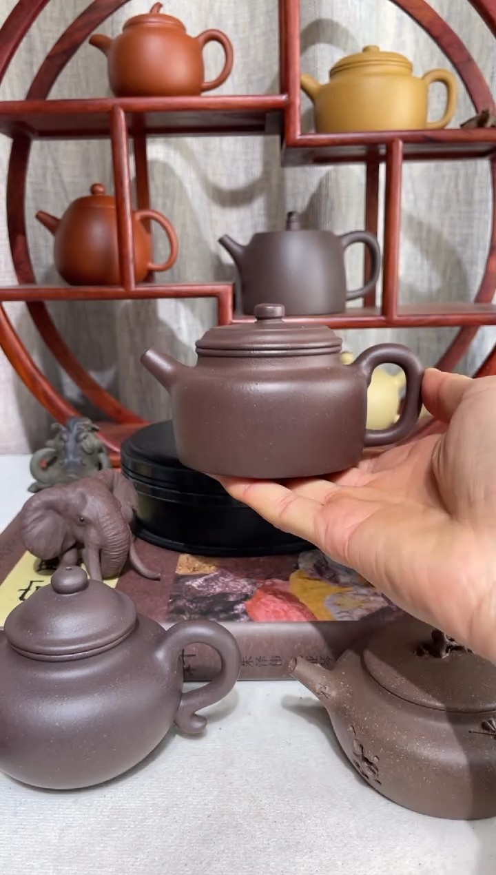 【闪购商品】紫砂茶壶台西底槽青大亨德钟180cc