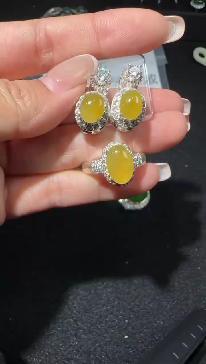 【闪购商品】翡翠戒指未镶嵌多样性发货拍一发二