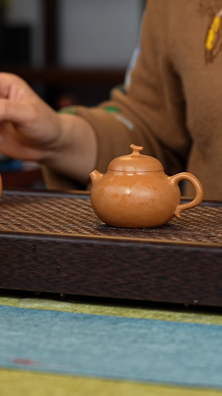 【闪购商品】紫砂茶壶茄段130毫升