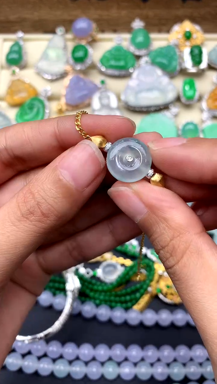 【闪购商品】翡翠手链18K金镶嵌185-中国好珍宝