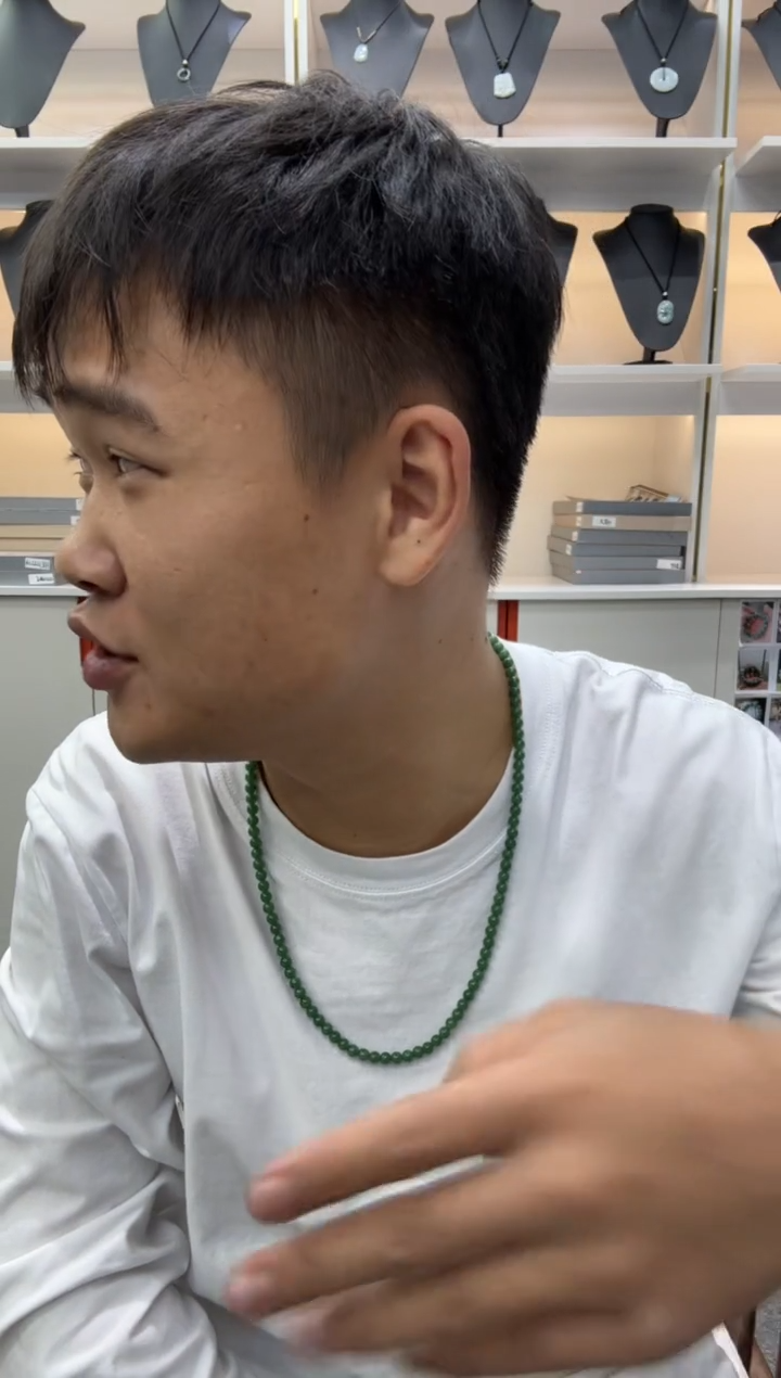 颈饰未镶嵌翡翠轩***友天然A货翡翠湖水绿项链 多样性发一件