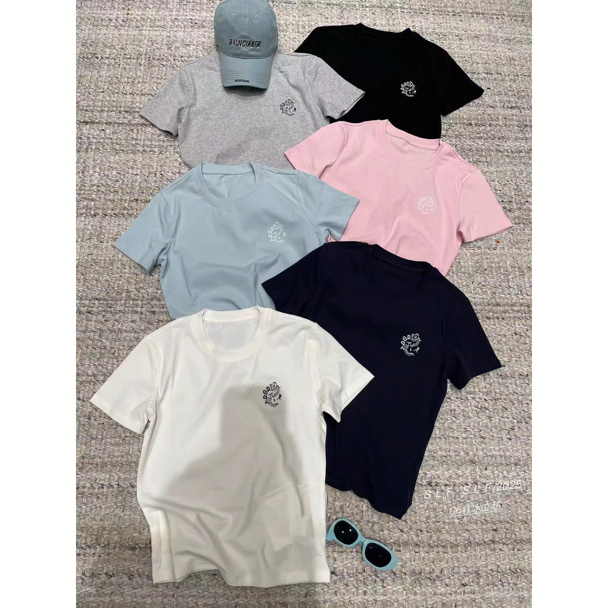 ［海南简爱］小蛇绣花图圆领短袖T恤  7322