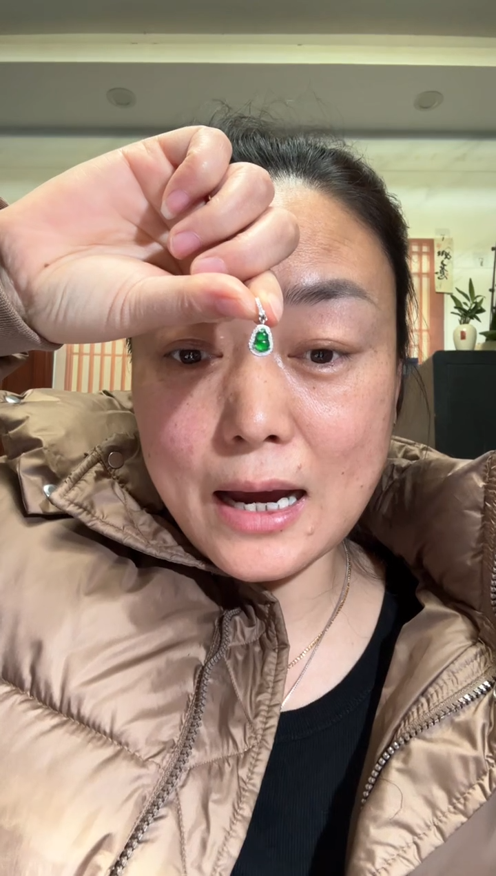 颈饰银S925镶嵌翡翠00005180