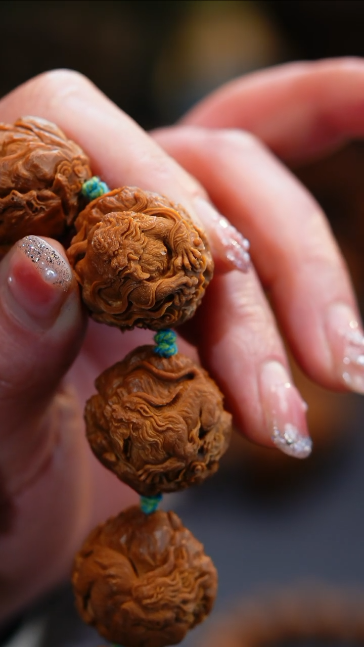 【闪购商品】橄榄核吊坠橄榄核