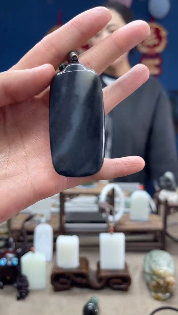 【闪购商品】和田玉颈饰未镶嵌1