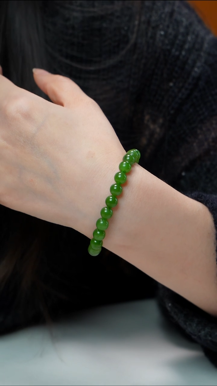 手链未镶嵌和田玉（碧玉）碧玉手链 7-8mm多样性发其一