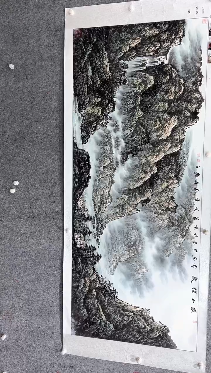 国画张传亭老师的红袍作品