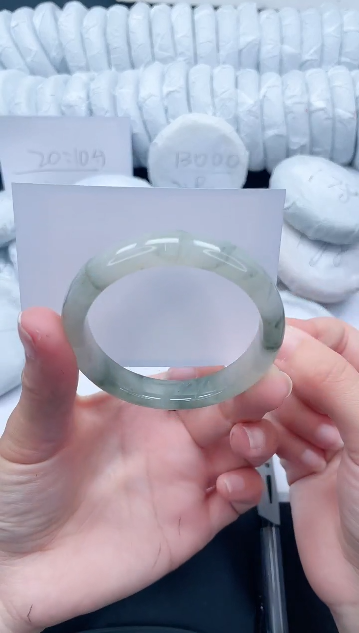 石英质玉手镯未镶嵌401-54.4