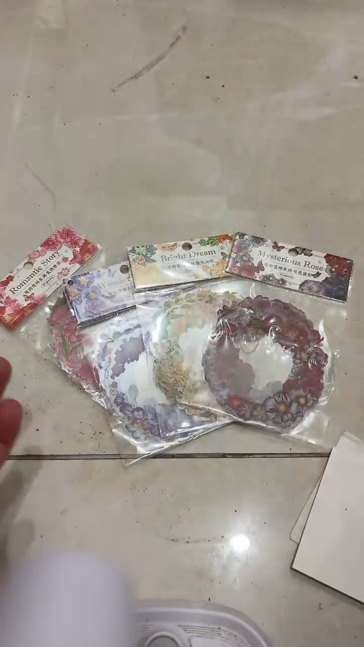 19-104 贴纸包 4包