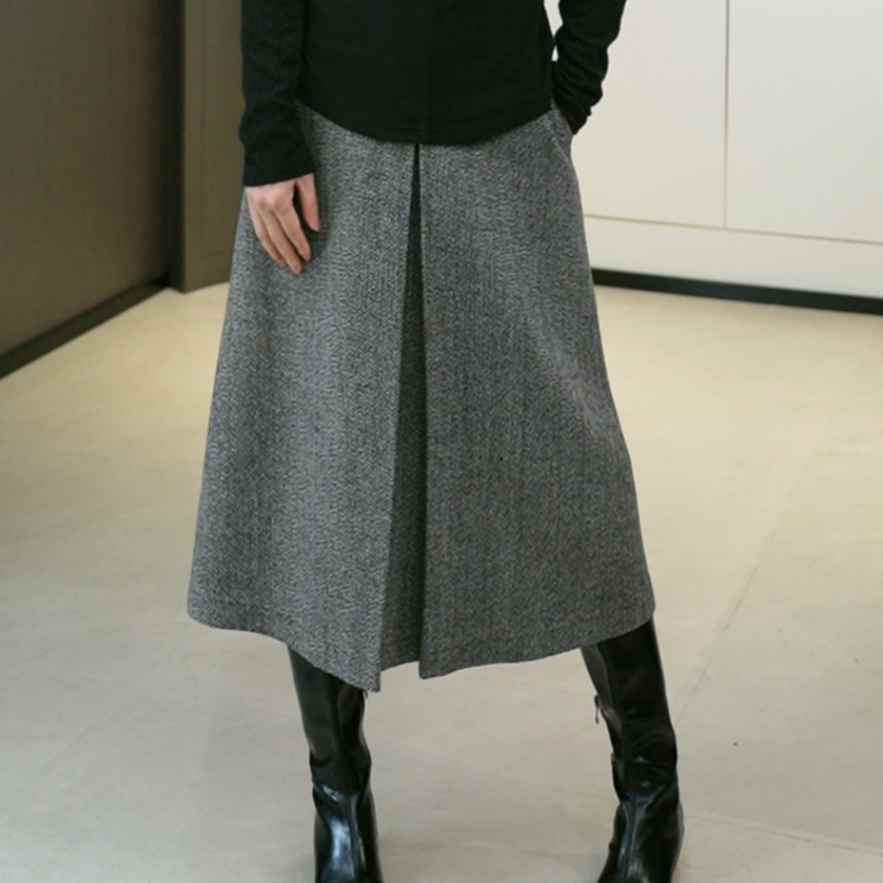 UWQ2510048「廊桥遗梦」秋冬羊毛料松紧腰老钱风复古人字纹半裙