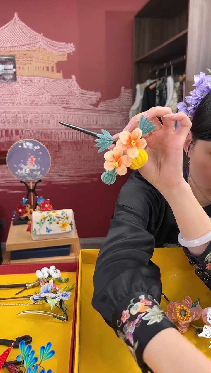 【闪购商品】刺绣 非遗绒花（发饰）