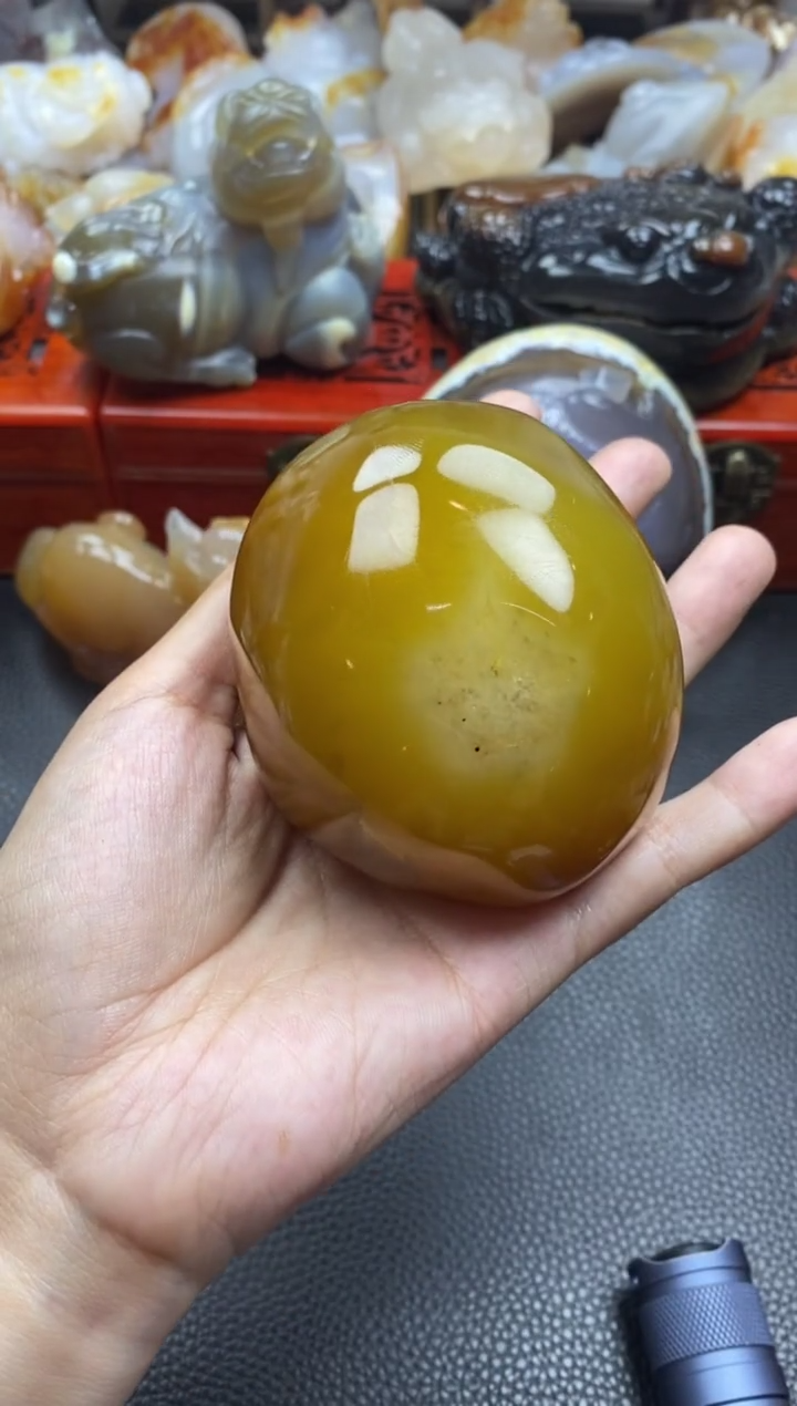 未镶嵌手把玛瑙/玉髓猪**铭00
